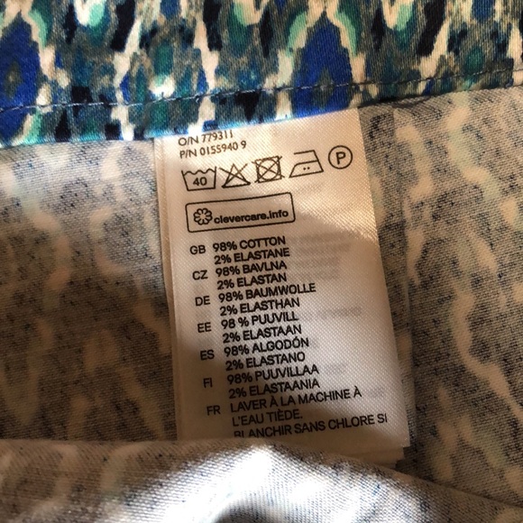 H&M geometrical print Chino style shorts size 10 - Picture 5 of 8